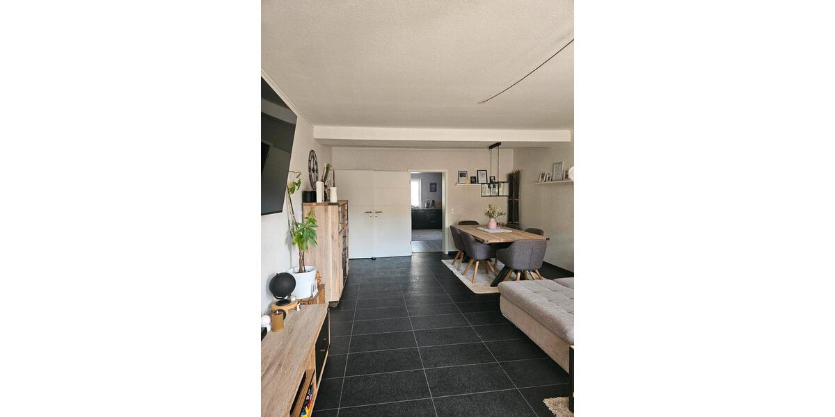 Etagenwohnung Überherrn - 3.5 Zimmer, 102 m&sup2;, 198.000&euro; | Angebot:26766345