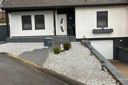 Haus Saarbrücken West - 4 Zimmer, 125 m&sup2;, 255.000&euro; | Angebot:25281633