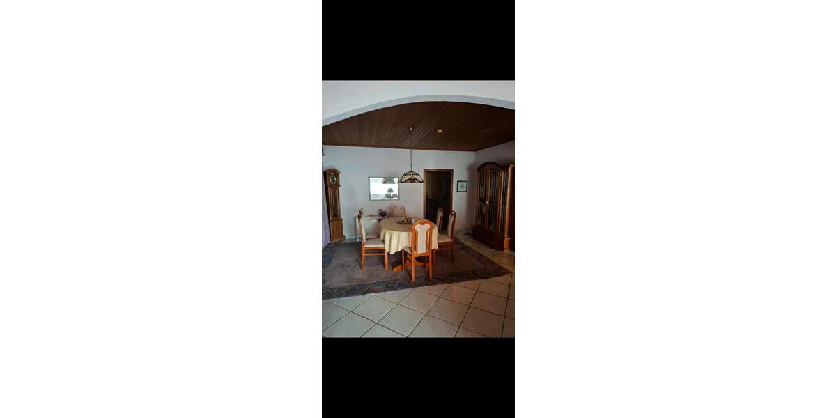 Mehrfamilienhaus, Wohnhaus Tholey - 4 Zimmer, 194 m&sup2;, 235.000&euro; | Angebot:22269531