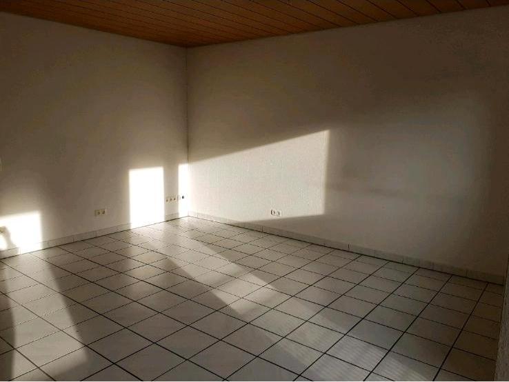 Etagenwohnung Saarbrücken St. Arnual - 2.5 Zimmer, 65 m&sup2;, 185.000&euro; | Angebot:27299017