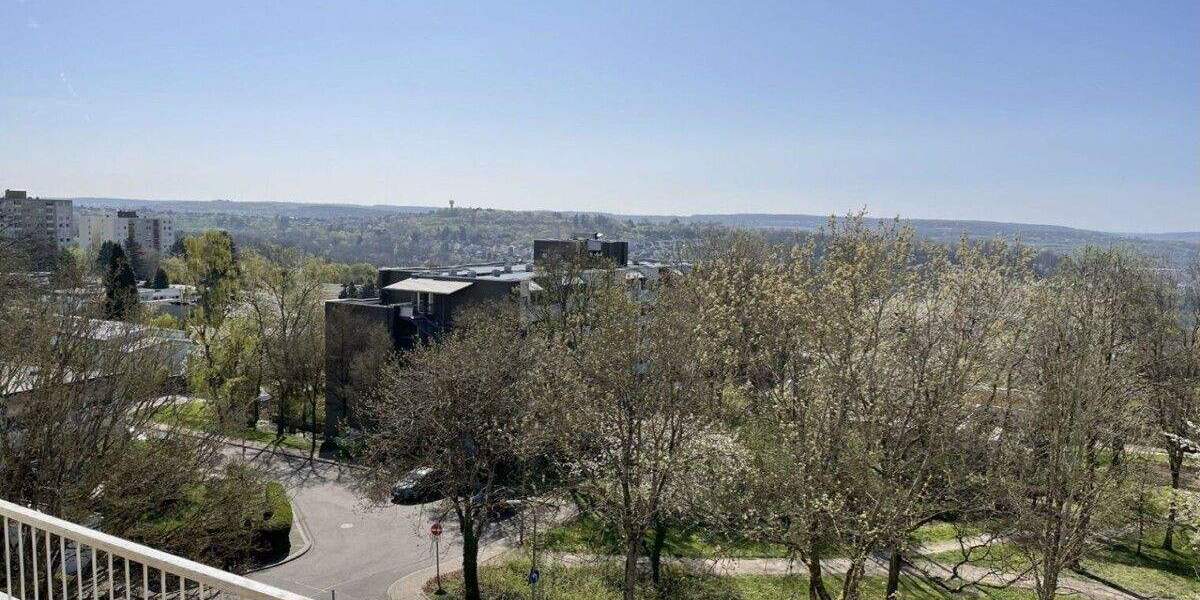 Etagenwohnung Saarbrücken / Eschberg Eschberg - 3 Zimmer, 81 m&sup2;, 160.000&euro; | Angebot:25814277