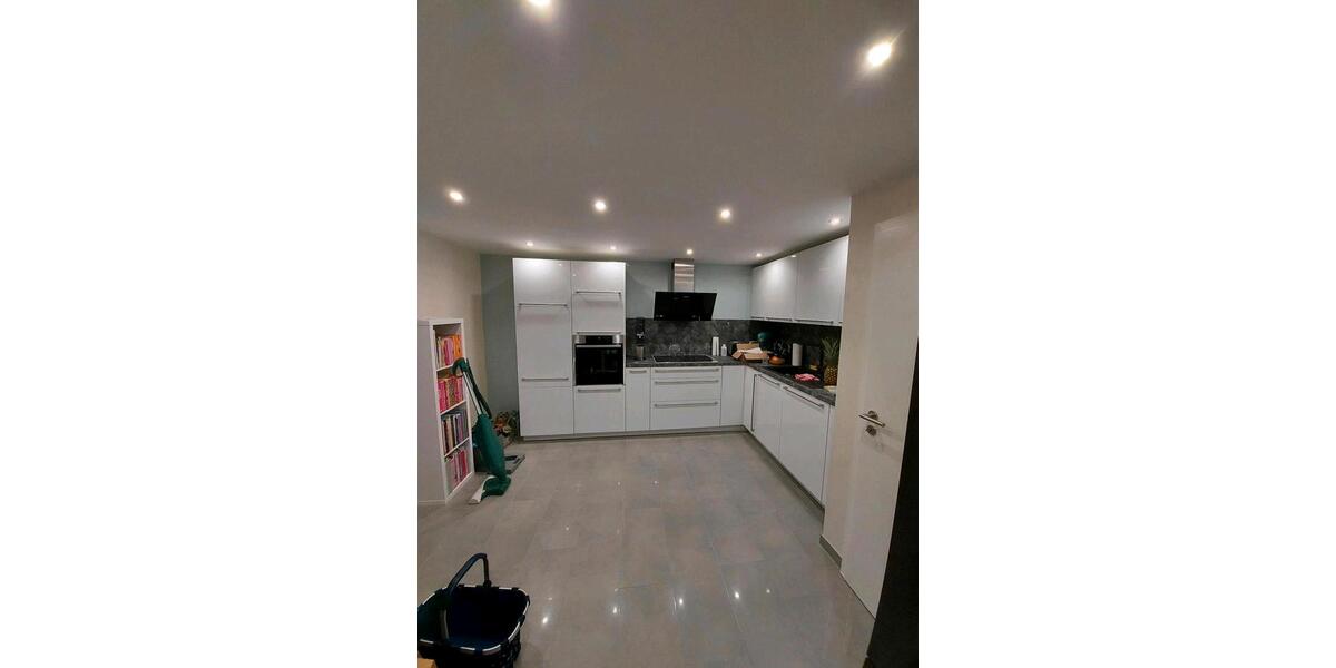 Einfamilienhaus Friedrichsthal - 7 Zimmer, 175 m&sup2;, 250.000&euro; | Angebot:25971205