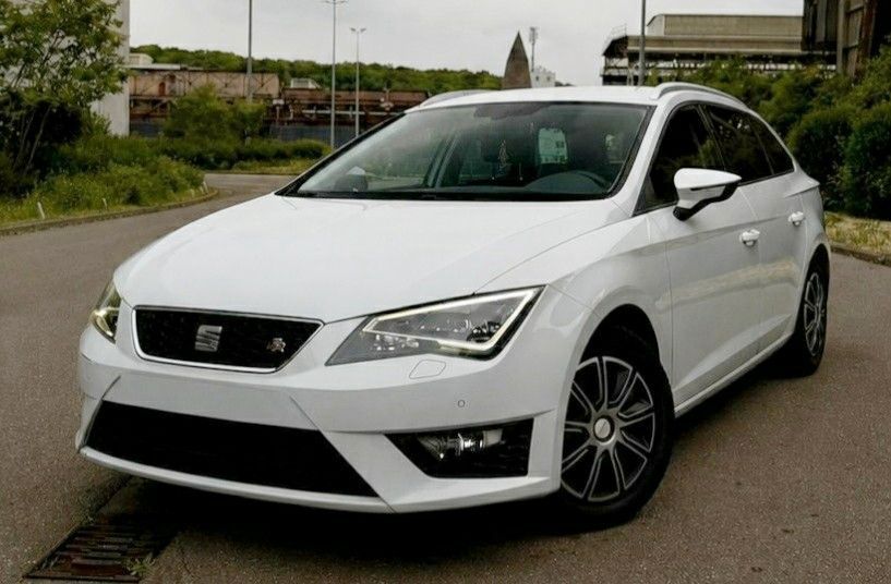 Seat Leon 185.000 km 7.199 &euro; Saarbrücken 66125