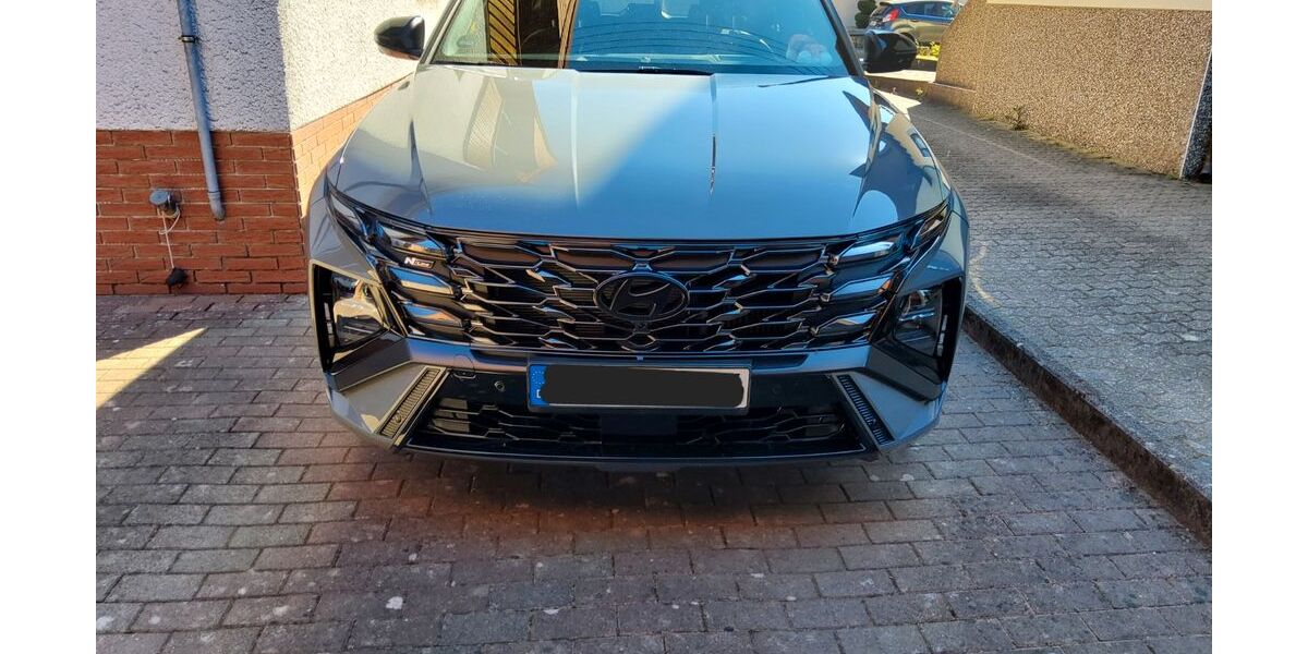 Hyundai TUCSON 8.600 km 32.800 &euro; Schwalbach 66773