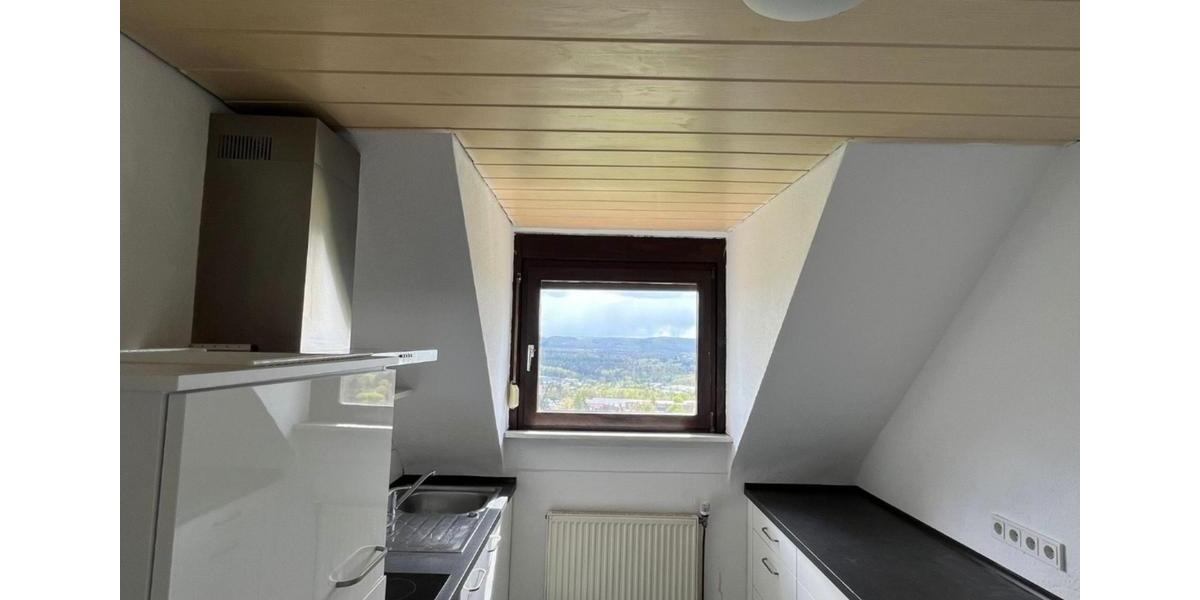 Dachgeschoßwohnung Spiesen-Elversberg Elversberg - 4 Zimmer, 100 m&sup2;, 900&euro; | Angebot:25539823