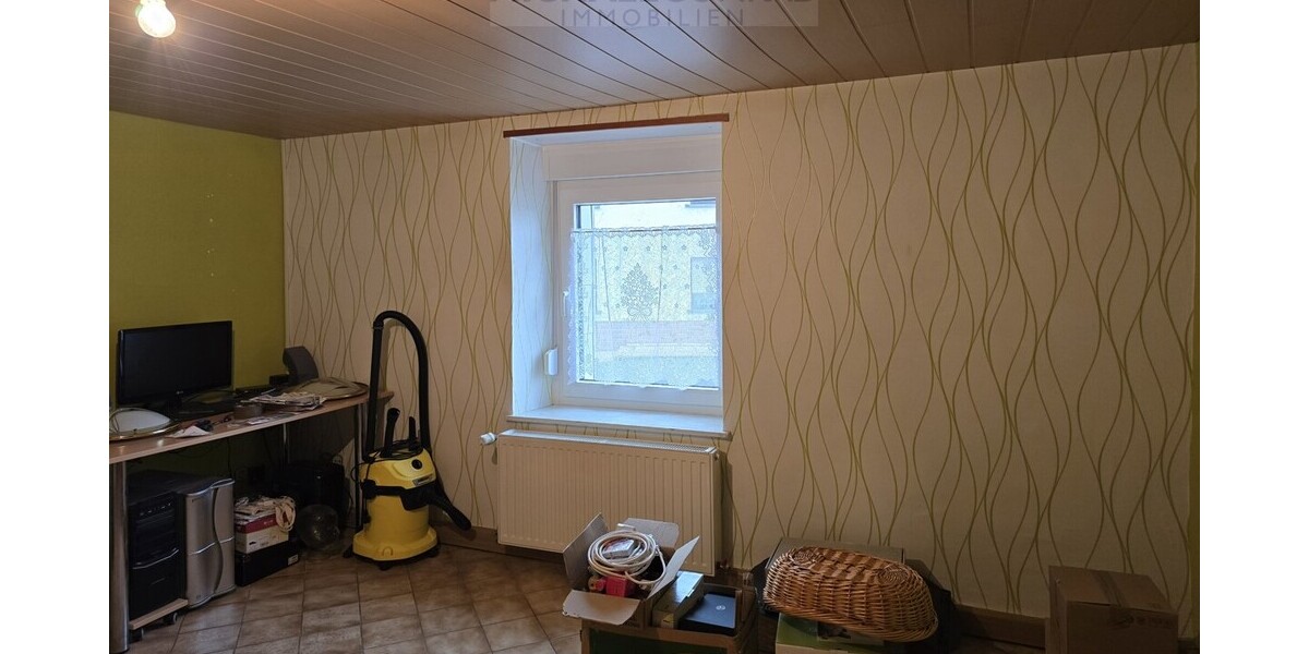 Modernisiertes Einfamilienhaus mit Einliegerwohnung Schmelz zentral - Einfamilienhaus Schmelz | Angebot:27333388