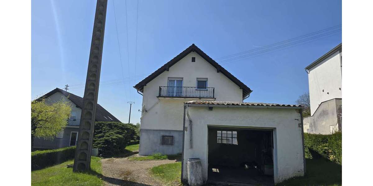 Einfamilienhaus Nalbach - 4 Zimmer, 129 m&sup2;, 168.000&euro; | Angebot:23652557