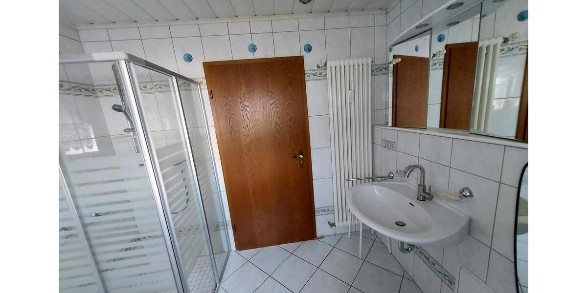 Etagenwohnung Lebach - 3 Zimmer, 85 m&sup2;, 600&euro; | Angebot:25637827