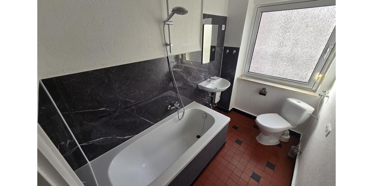 Etagenwohnung Homburg - 1 Zimmer, 23 m&sup2;, 300&euro; | Angebot:25647405