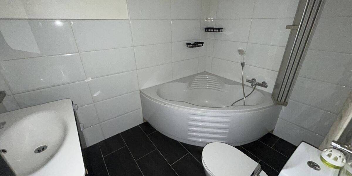 Einfamilienhaus Großrosseln - 4 Zimmer, 149 m&sup2;, 139.000&euro; | Angebot:25684599