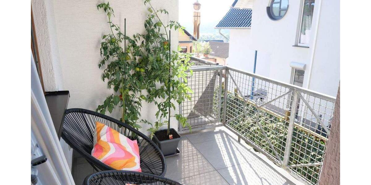 Etagenwohnung Blieskastel Bierbach - 3 Zimmer, 74 m&sup2;, 150.000&euro; | Angebot:25729575