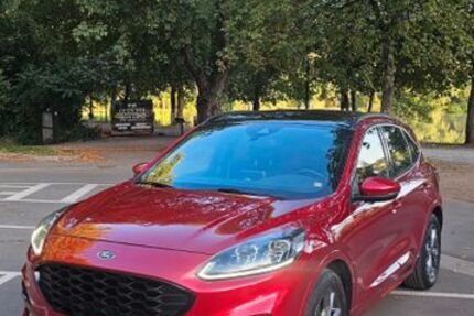 Ford Kuga 68.200 km 19.750 &euro; Neunkirchen 66540