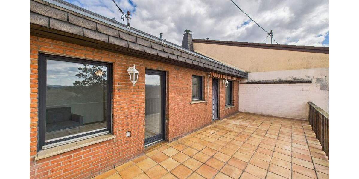 Einfamilienhaus Saarlouis Fraulautern - 7 Zimmer, 158 m&sup2;, 229.000&euro; | Angebot:25799581