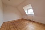 Dachgeschoßwohnung Saarbrücken West - 4 Zimmer, 100 m&sup2;, 850&euro; | Angebot:25378186