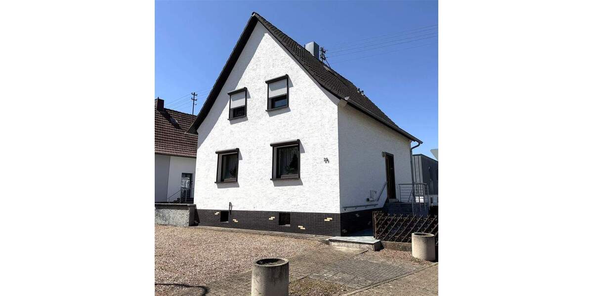 Einfamilienhaus Rehlingen-Siersburg Rehlingen - 4 Zimmer, 111 m&sup2;, 150.000&euro; | Angebot:25661345