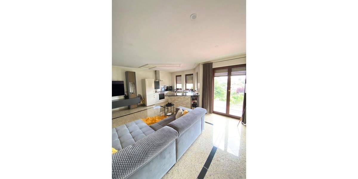 Mehrfamilienhaus, Wohnhaus Schwalbach / Hülzweiler Hülzweiler - 1 Zimmer, 440 m&sup2;, 750.000&euro; | Angebot:25747862