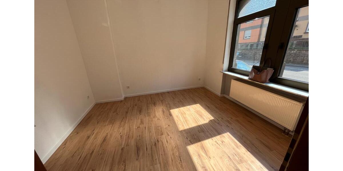 Erdgeschoßwohnung Saarbrücken Dudweiler - 3 Zimmer, 80 m&sup2;, 590&euro; | Angebot:26288740