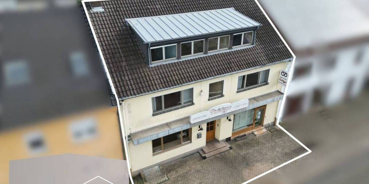 Einfamilienhaus Saarlouis Lisdorf - 8 Zimmer, 244 m&sup2;, 590.000&euro; | Angebot:25687196