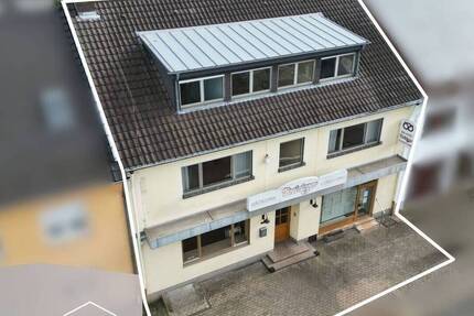 Haus Saarlouis Lisdorf - 8 Zimmer, 244 m&sup2;, 590.000&euro; | Angebot:25687196