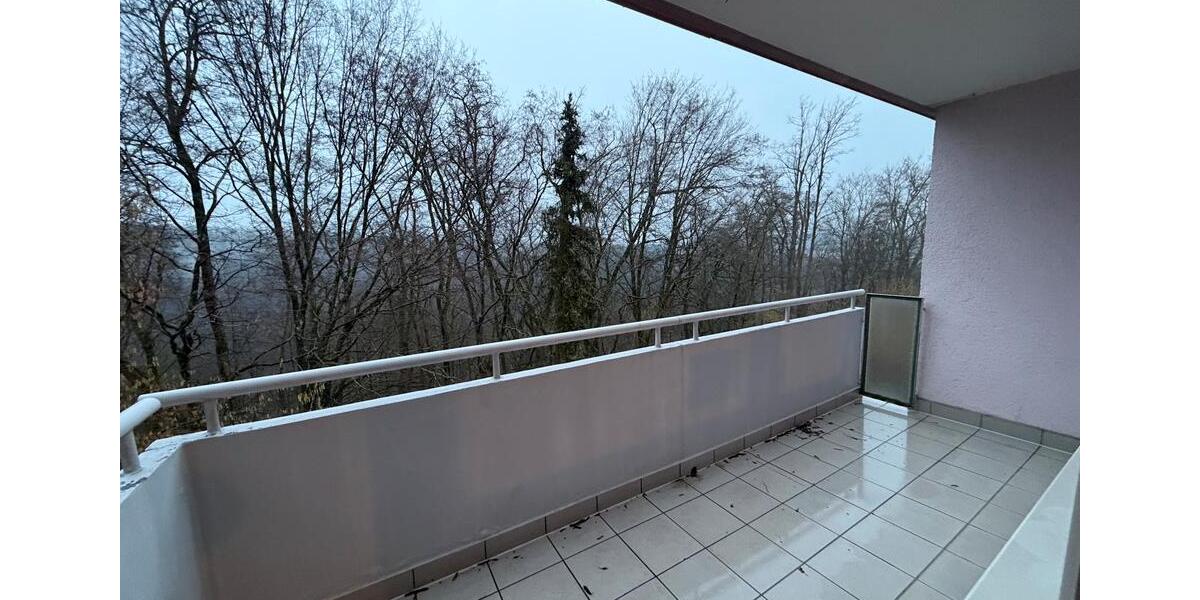 Etagenwohnung Saarbrücken Eschberg - 2 Zimmer, 66 m&sup2;, 627&euro; | Angebot:25178321