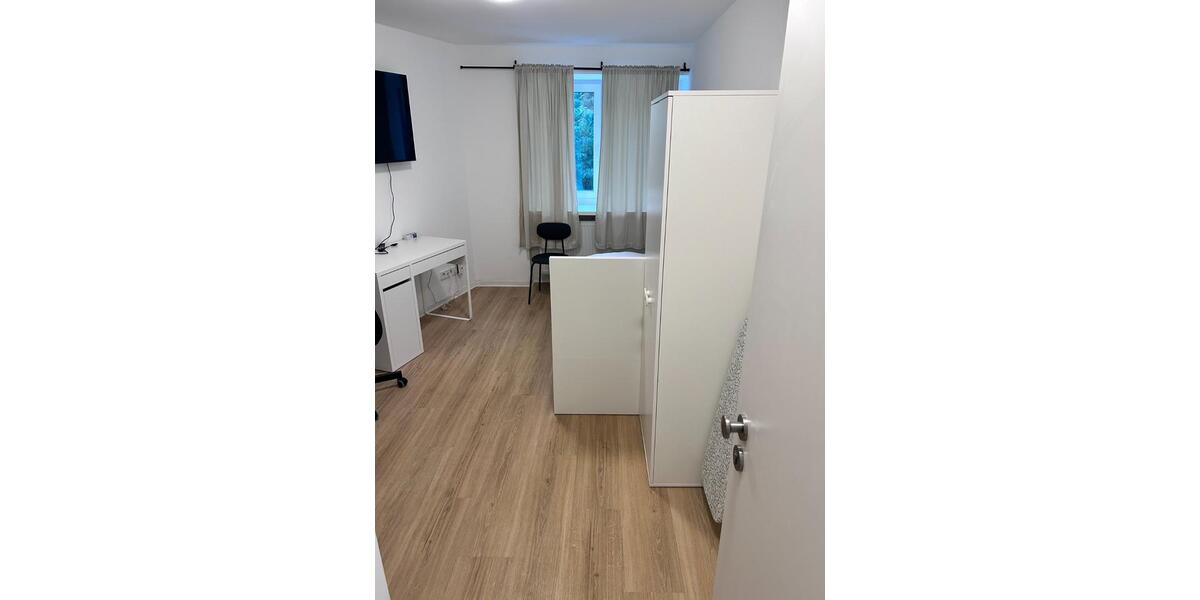 Etagenwohnung Völklingen - 1 Zimmer, 20 m&sup2;, 500&euro; | Angebot:25378145