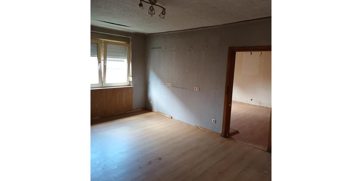 Bauernhaus, Landhaus Homburg - 3 Zimmer, 70 m&sup2;, 98.000&euro; | Angebot:24625732