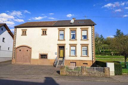 Haus Dillingen / Diefflen Diefflen - 4 Zimmer, 170 m&sup2;, 219.000&euro; | Angebot:25835440