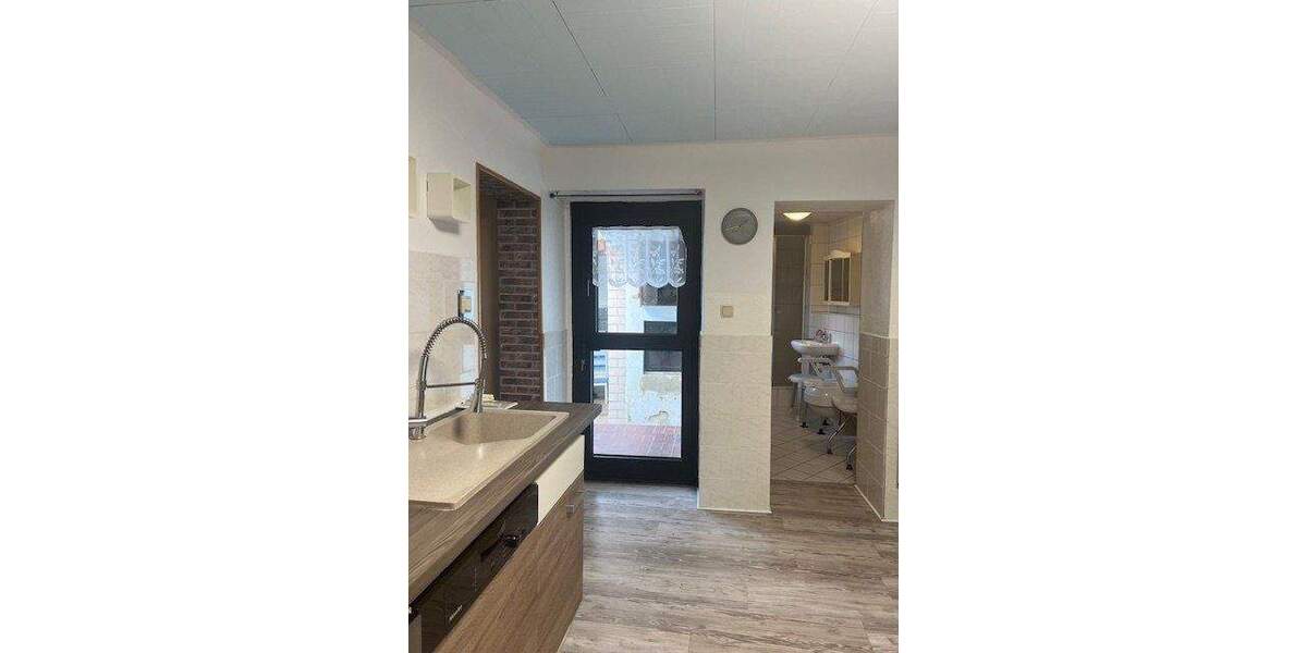 Einfamilienhaus Wallerfangen Ittersdorf - 8 Zimmer, 212 m&sup2;, 209.000&euro; | Angebot:25663151