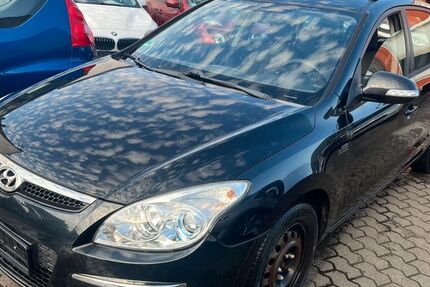 Hyundai i30 209.000 km 990 &euro; Saarlouis 66740