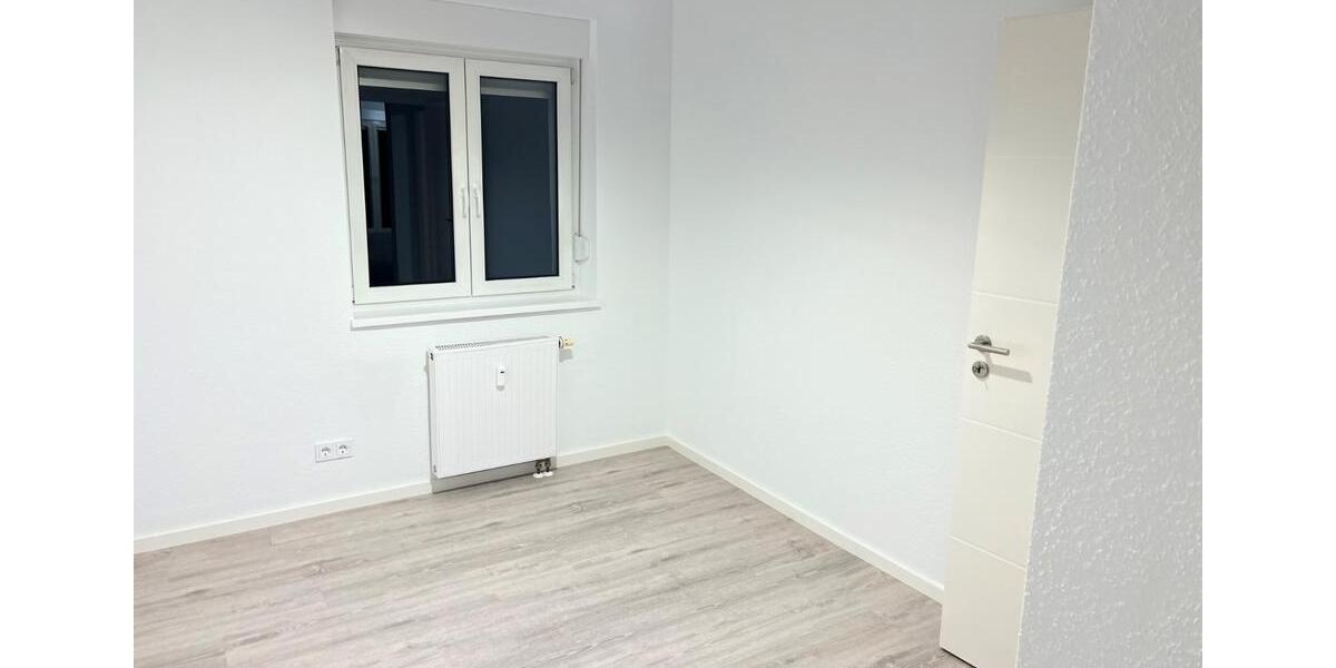 Etagenwohnung Neunkirchen - 3 Zimmer, 66 m&sup2;, 528&euro; | Angebot:26004556