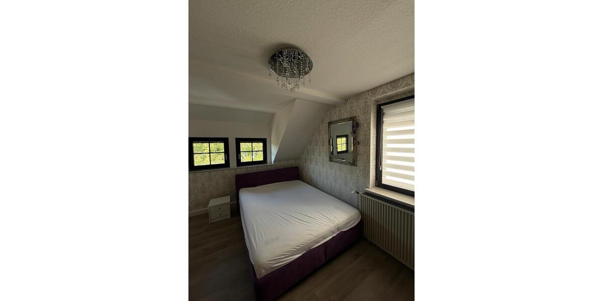 Doppelhaushälfte Saarbrücken Dudweiler - 4 Zimmer, 130 m&sup2;, 210.000&euro; | Angebot:26284185