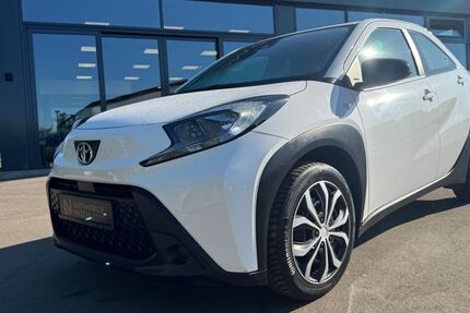 Toyota Aygo (X) 37.000 km 11.999 &euro; Saarlouis 66740