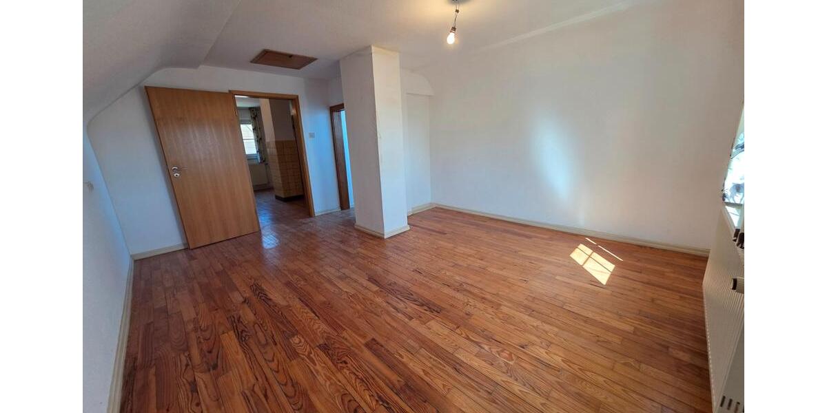Etagenwohnung Spiesen-Elversberg Elversberg - 4 Zimmer, 94 m&sup2;, 790&euro; | Angebot:26350038