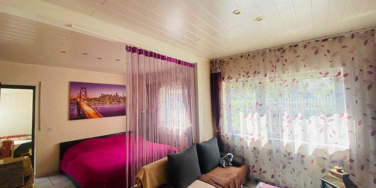 Mehrfamilienhaus, Wohnhaus Püttlingen / Köllerbach Köllerbach - 9 Zimmer, 200 m&sup2;, 240.000&euro; | Angebot:25769639