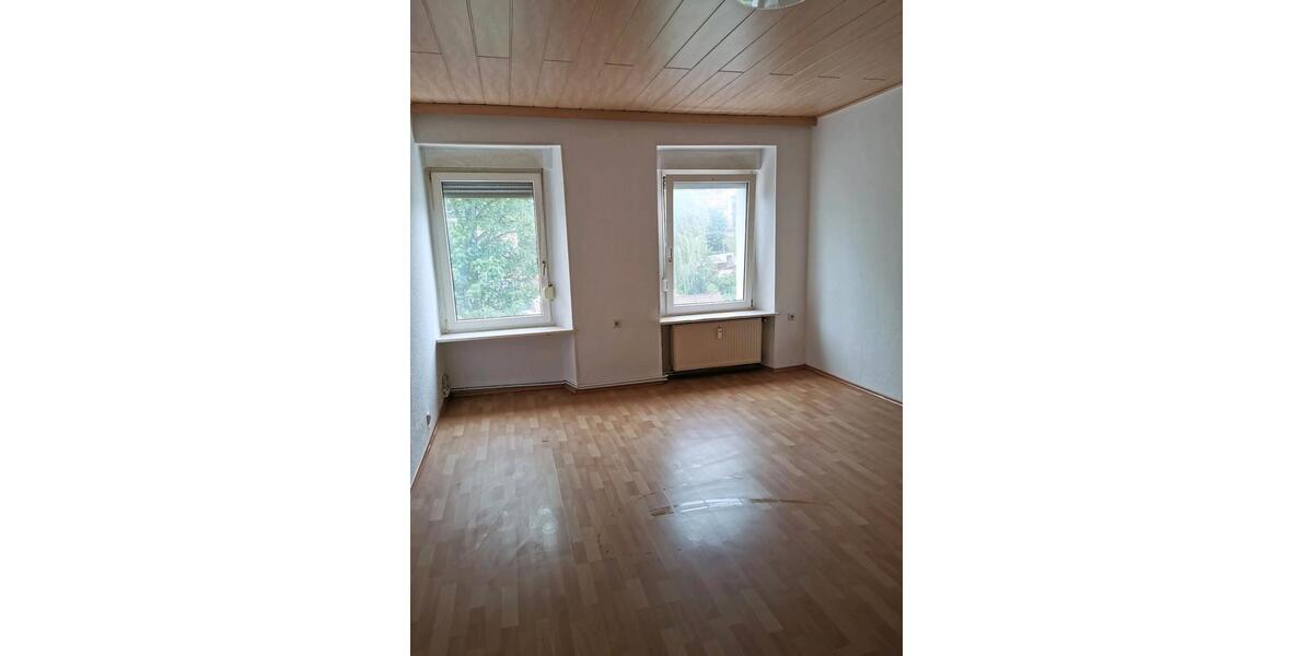 Etagenwohnung Sulzbach (Saar) - 3 Zimmer, 85 m&sup2;, 550&euro; | Angebot:26640019