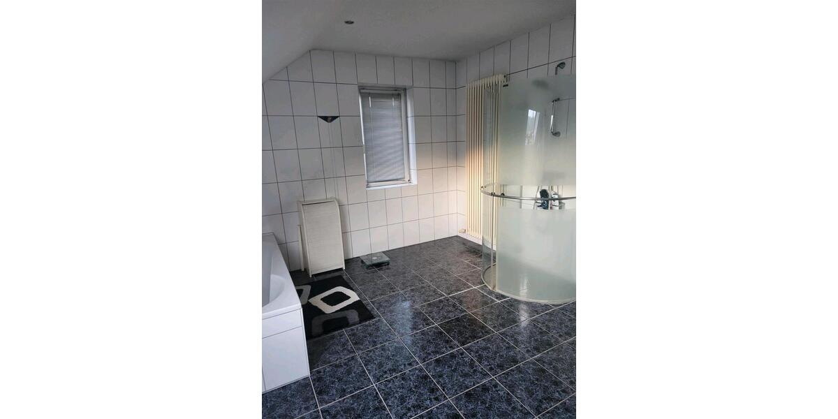 Mehrfamilienhaus, Wohnhaus Kleinblittersdorf - 7 Zimmer, 220 m&sup2;, 395.000&euro; | Angebot:24814295