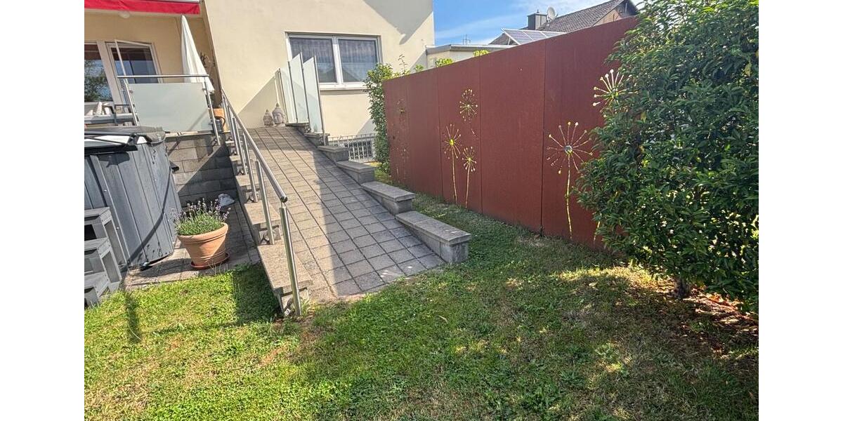 Erdgeschoßwohnung Beckingen - 4 Zimmer, 130 m&sup2;, 298.000&euro; | Angebot:27108740