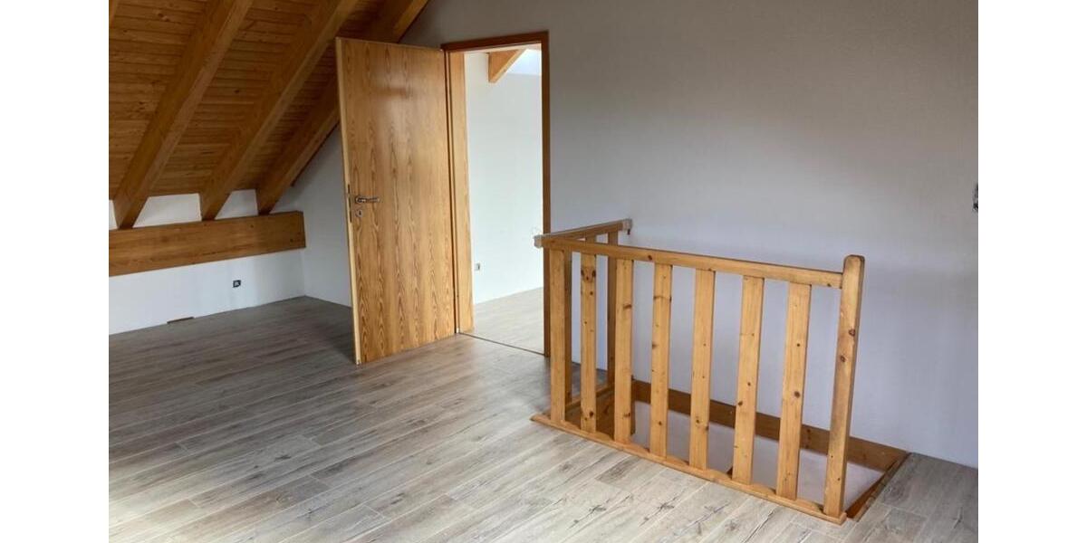 Maisonettenwohnung Marpingen - 3 Zimmer, 150 m&sup2;, 1.290&euro; | Angebot:25874196