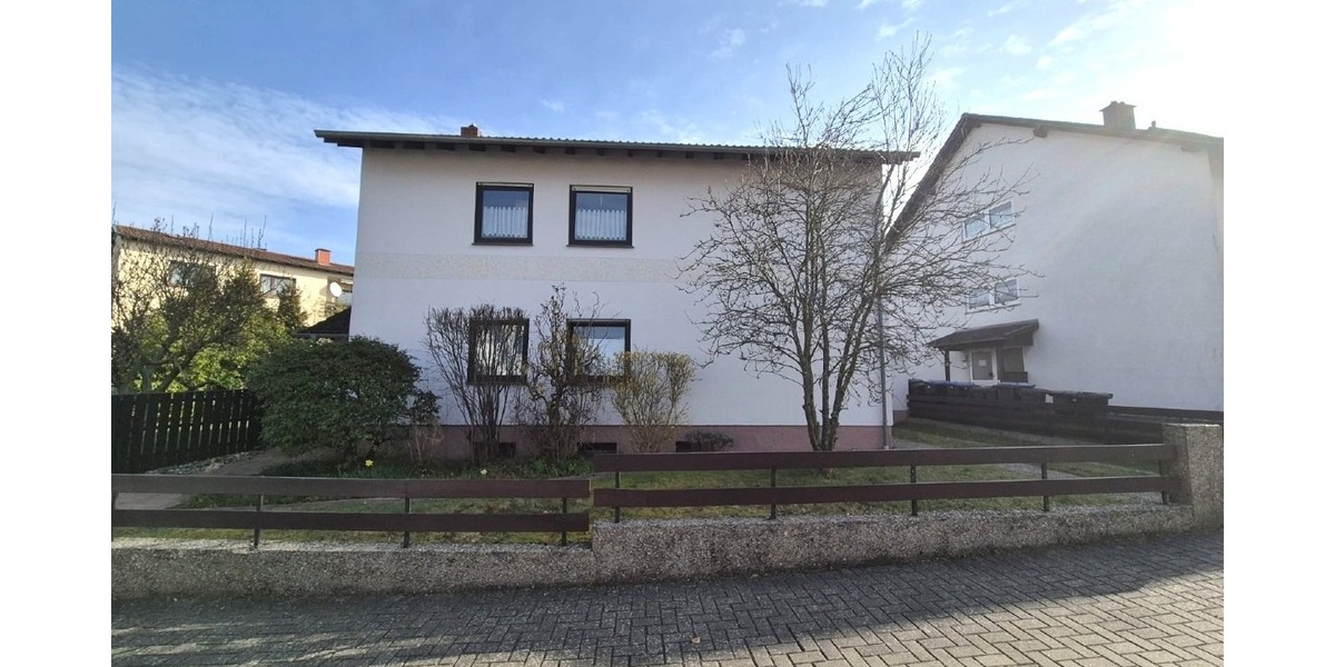 Ihr neues Zuhause: Gepflegtes, barrierefrei zugängliches EFH mit Garten – ideal für Familien - Einfamilienhaus Waldmohr | Angebot:25485957