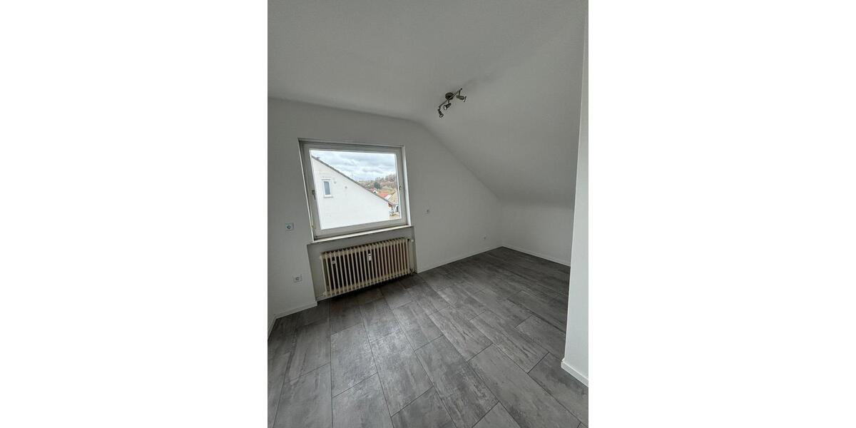 Maisonettenwohnung Homburg - 6 Zimmer, 152 m&sup2;, 1.090&euro; | Angebot:25415949