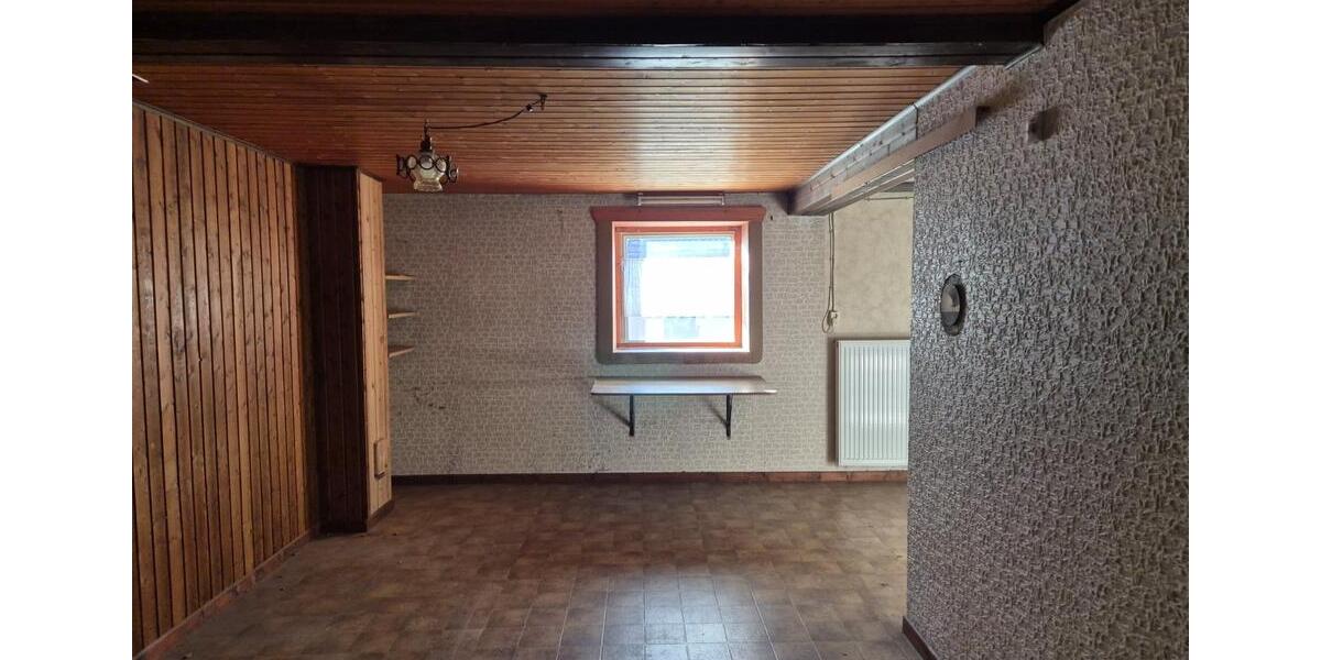Einfamilienhaus Neunkirchen Heinitz - 5 Zimmer, 125 m&sup2;, 90.000&euro; | Angebot:25126497