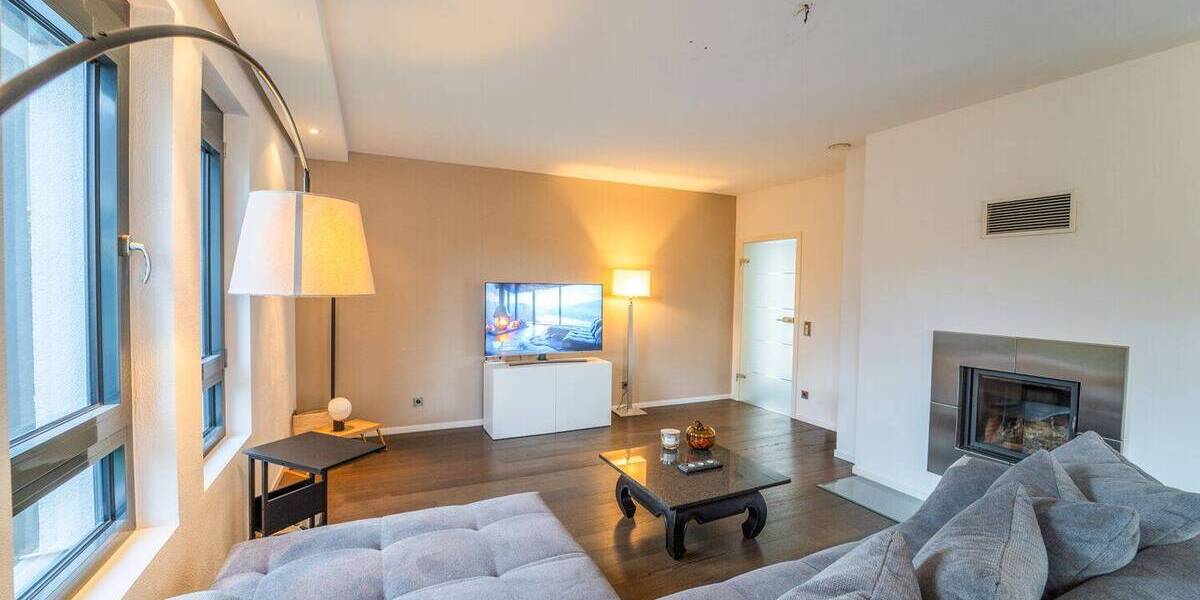 Mehrfamilienhaus, Wohnhaus Saarlouis / Picard Picard - 7 Zimmer, 266 m&sup2;, 795.000&euro; | Angebot:26036910