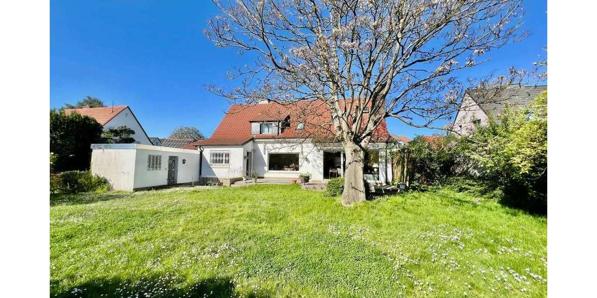 Einfamilienhaus Saarbrücken Neue Bremm - 6 Zimmer, 202 m&sup2;, 620.000&euro; | Angebot:26491450
