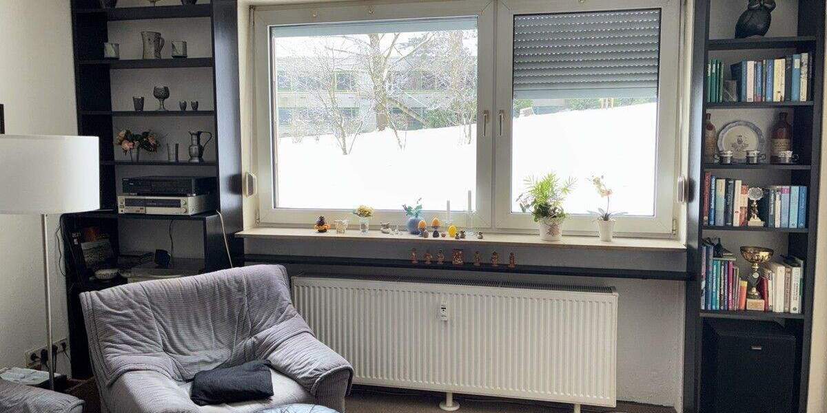 Etagenwohnung Saarbrücken Eschberg - 4 Zimmer, 99 m&sup2;, 190.000&euro; | Angebot:25665456
