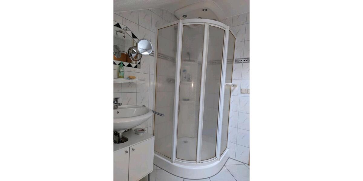 Dachgeschoßwohnung Marpingen - 3 Zimmer, 76 m&sup2;, 650&euro; | Angebot:25236903