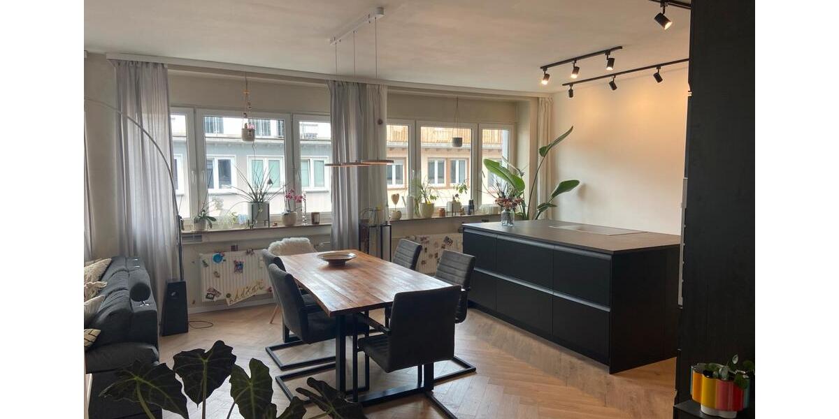 Etagenwohnung Saarbrücken - 3 Zimmer, 84 m&sup2;, 800&euro; | Angebot:26696397