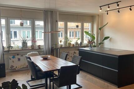 Wohnung Saarbrücken - 3 Zimmer, 84 m&sup2;, 800&euro; | Angebot:26696397