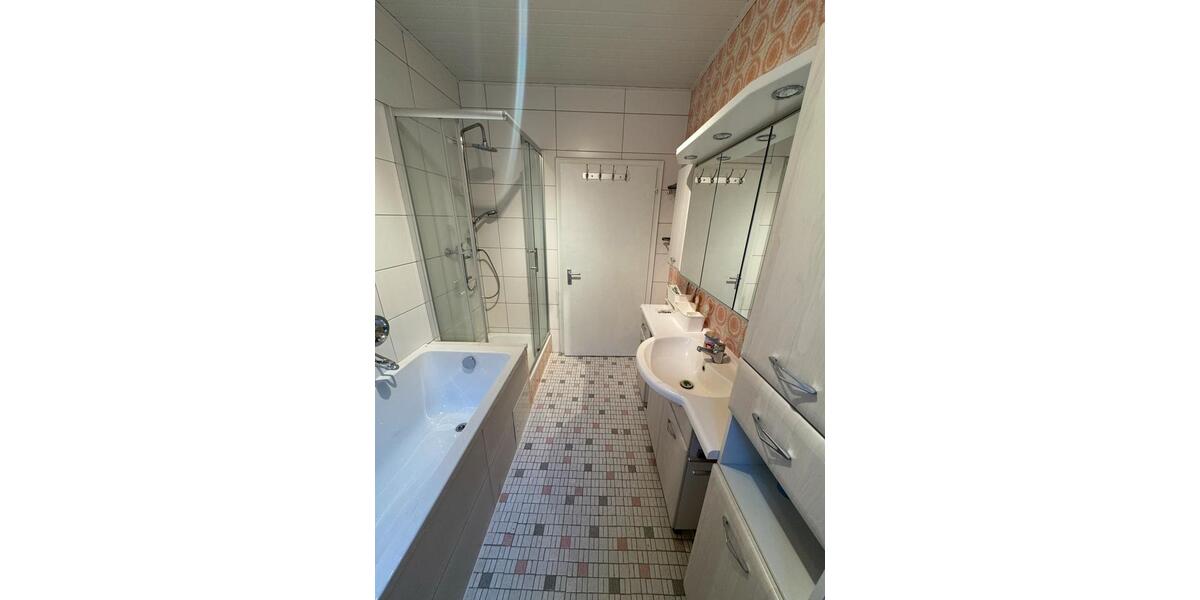 Erdgeschoßwohnung Eppelborn - 3.5 Zimmer, 109 m&sup2;, 950&euro; | Angebot:25824645