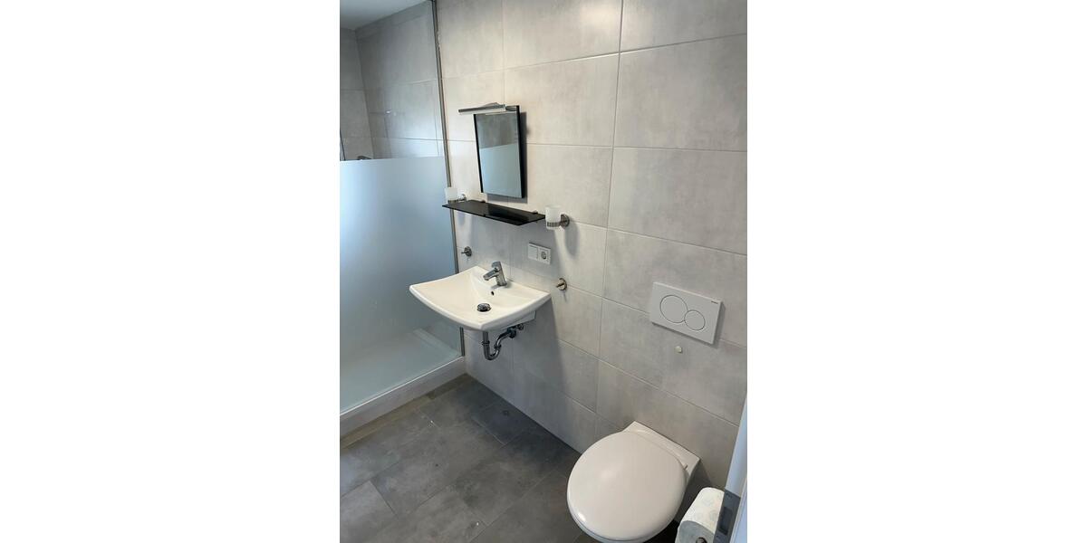 Dachgeschoßwohnung Saarlouis - 1 Zimmer, 50 m&sup2;, 600&euro; | Angebot:25592289