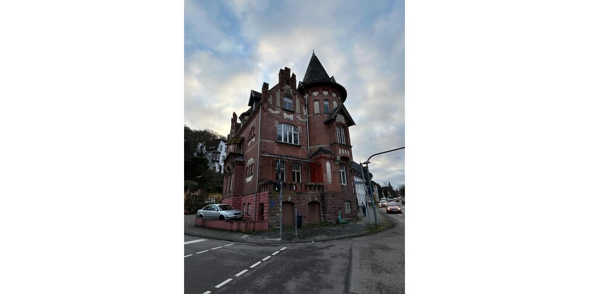 Etagenwohnung Saarbrücken St. Arnual - 3 Zimmer, 102 m&sup2;, 1.100&euro; | Angebot:26685978